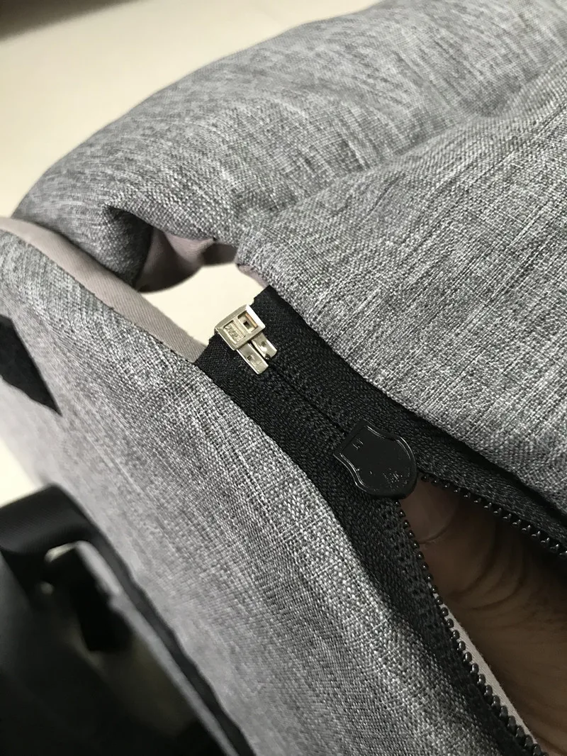 Portable Car Safety Pet Seat For medium/Small Dogs Cat Travel Central Control Cat DogBed Transport Dog Carrier Protector DogBags Portable Car Safety Pet Seat For medium/Small Dogs Cat Travel Central Control Cat DogBed Transport Dog Carrier Protector DogBags