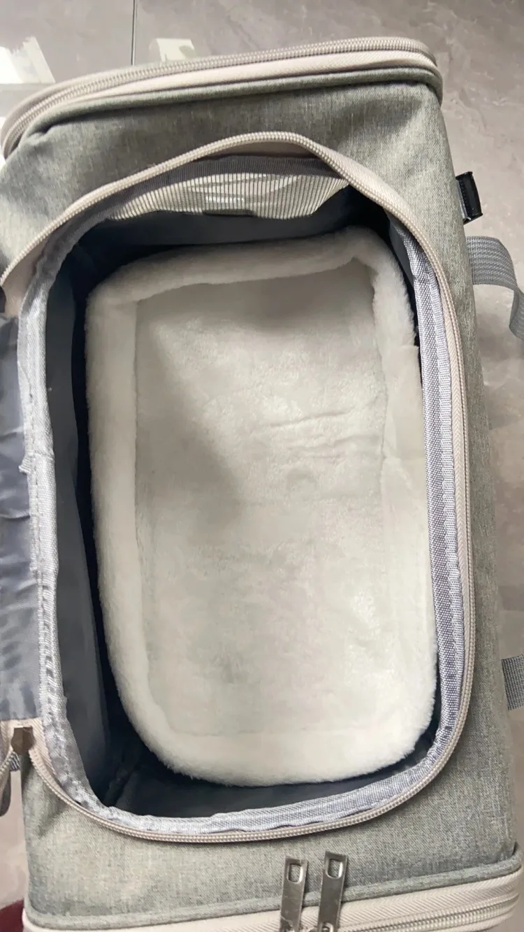 Pet Carrier Bag Foldable Small Dog Cat Carrying Out Bags Expansion Pet Travel Bag Mesh Breathable Expansion Crossbody Handbag