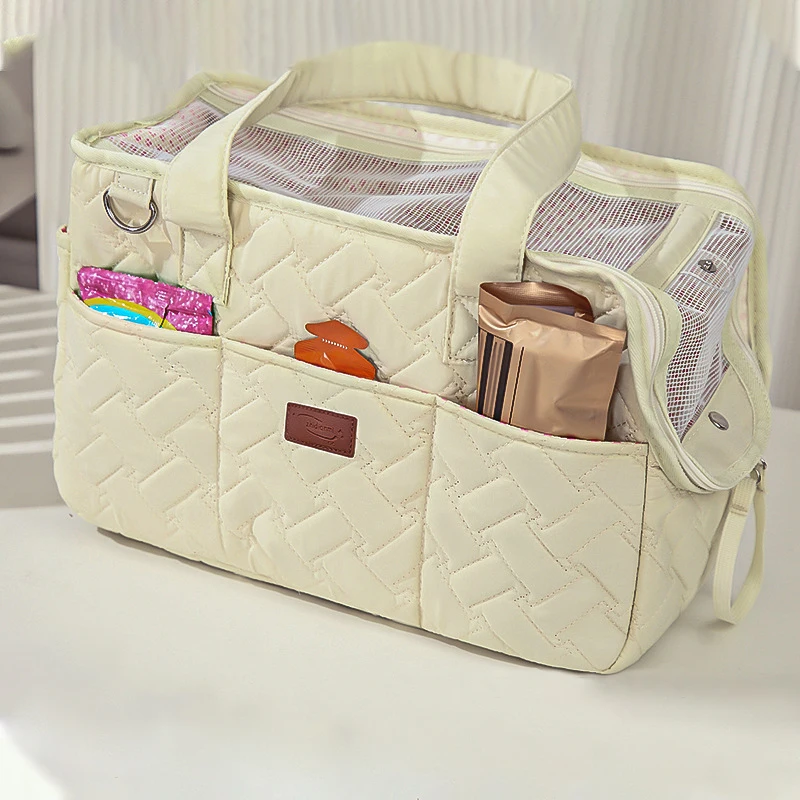 Pet cat carrying bag Escape free portable multi-function pet bag Large capacity breathable cross-body bag portable soft bag zwq Pet cat carrying bag Escape free portable multi-function pet bag Large capacity breathable cross-body bag portable soft bag zwq